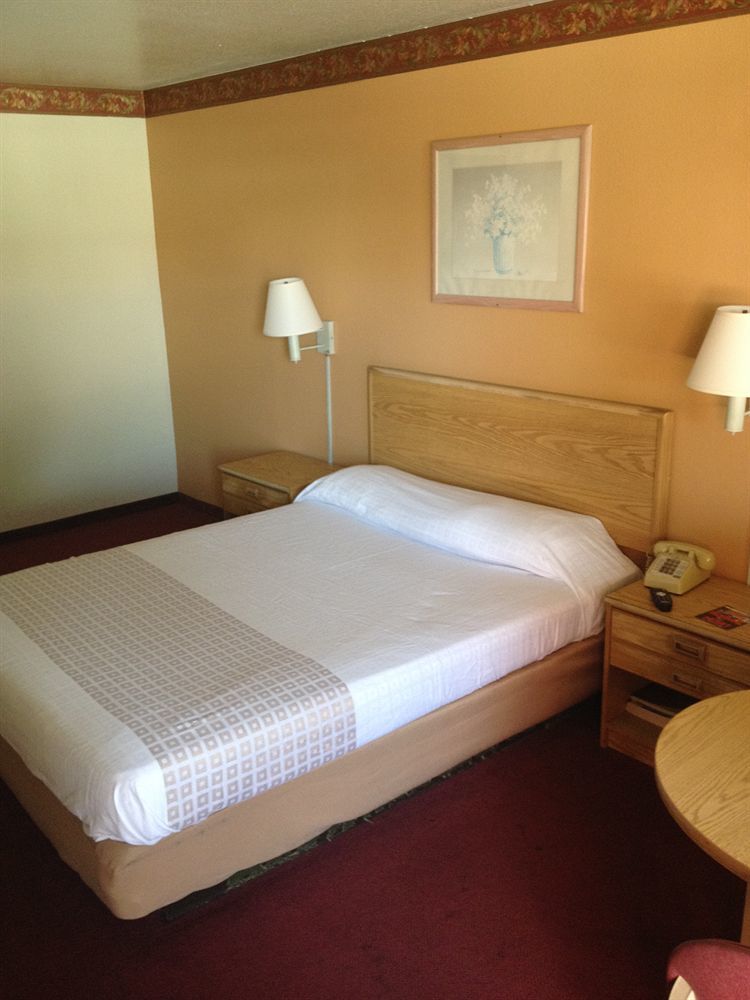 Travelers Inn - Phoenix Bagian luar foto