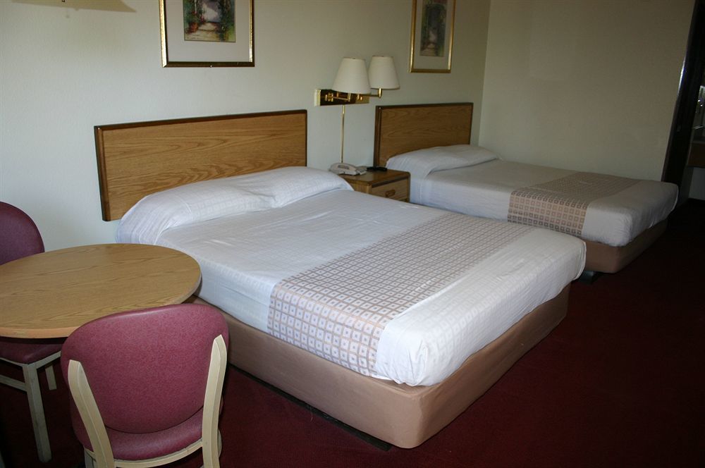 Travelers Inn - Phoenix Bagian luar foto