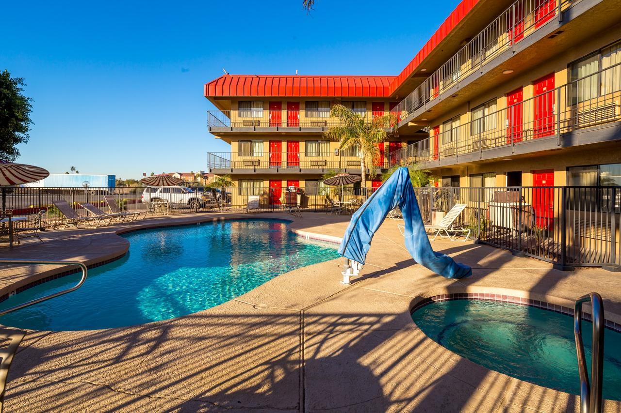 Travelers Inn - Phoenix Bagian luar foto