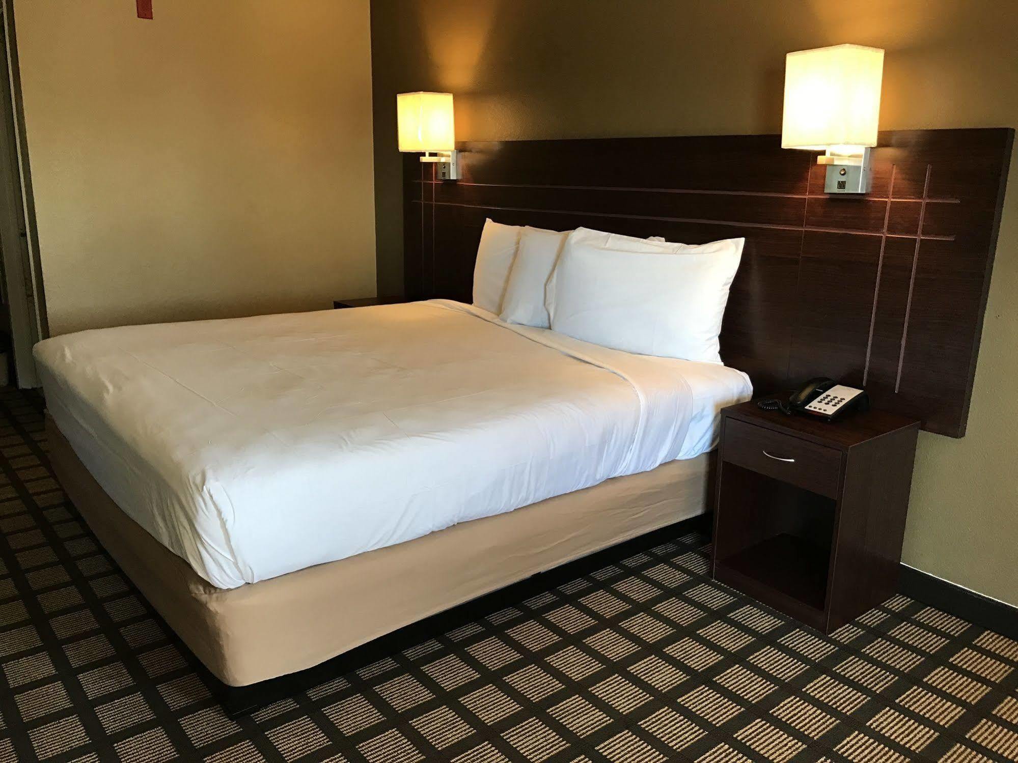 Travelers Inn - Phoenix Bagian luar foto